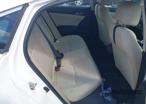 2016 Honda Civic Lx z USA, uszkodzony, nr VIN 19XFC2F57GE070595